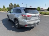 Used 2016 Toyota Highlander XLE image 3