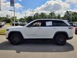 Used 2024 Jeep Grand Cherokee Altitude image 5
