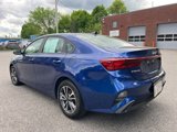 Certified 2022 Kia Forte LXS image 3