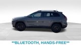 Used 2023 Jeep Cherokee Altitude Lux image 3