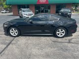 Used 2017 Ford Mustang Coupe image 3