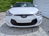 Used 2017 Hyundai Veloster Value Edition image 3