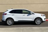 Used 2023 Ford Edge SEL w/ Convenience Package image 3