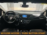 Used 2020 Chrysler Pacifica Touring w/ S Appearance Package image 4