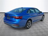 Used 2022 Volkswagen Jetta SE image 5