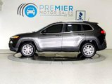 Used 2017 Jeep Cherokee Latitude w/ Comfort/Convenience Group image 3