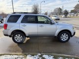 Used 2010 MAZDA Tribute i image 4