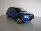 Used 2022 Kia Seltos EX image 3