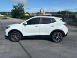Used 2021 Buick Encore GX Select image 4
