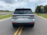 New 2025 Jeep Grand Cherokee Altitude image 4