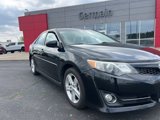 Used 2014 Toyota Camry SE image 3