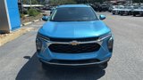 New 2025 Chevrolet Trax LT w/ LT Convenience Package image 2