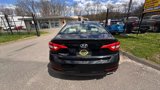 Used 2015 Hyundai Sonata SE image 6