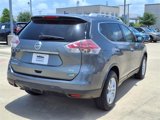 Used 2014 Nissan Rogue SV image 4