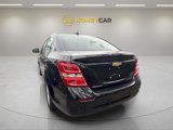 Used 2019 Chevrolet Sonic LT w/ Convenience Package image 4