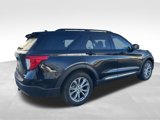 Used 2020 Ford Explorer XLT w/ Equipment Group 202A image 3