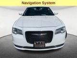 Used 2017 Chrysler 300 Limited w/ 300 Premium Group image 4