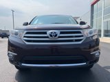 Used 2012 Toyota Highlander FWD image 2