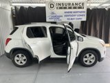 Used 2016 Chevrolet Trax LT w/ LT Convenience Package image 5