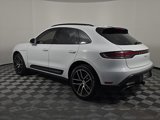Certified 2022 Porsche Macan image 3