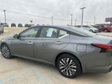 Used 2023 Nissan Altima 2.5 SV image 4