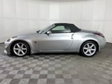 Used 2005 Nissan 350Z Touring image 2