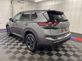 Used 2025 Nissan Rogue SV image 5
