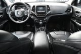 Used 2020 Jeep Cherokee Latitude Plus image 3
