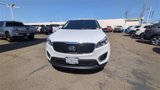 Used 2016 Kia Sorento LX image 3
