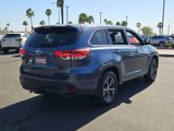 Used 2018 Toyota Highlander XLE image 5