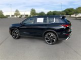 Used 2023 Mitsubishi Outlander SE image 5