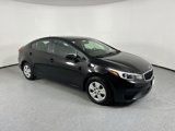 Used 2017 Kia Forte LX image 3
