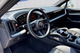 Certified 2024 Porsche Cayenne Coupe image 4