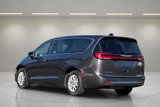 Used 2023 Chrysler Pacifica Touring-L image 5