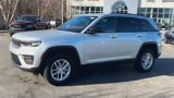 New 2024 Jeep Grand Cherokee Laredo X image 3