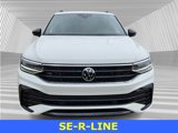 Used 2023 Volkswagen Tiguan SE R-Line image 4