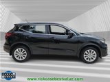 Used 2022 Nissan Rogue Sport S image 3