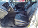 Used 2015 Ford Focus SE w/ Equipment Group 201A image 5