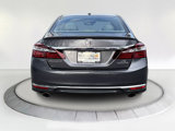 Used 2017 Honda Accord Touring image 4