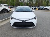 Used 2022 Toyota Corolla LE image 3