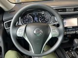 Used 2016 Nissan Rogue SV w/ SV Premium Package image 2