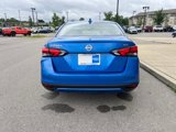 Used 2020 Nissan Versa SV image 3