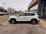 Certified 2022 Volkswagen Taos SE image 6