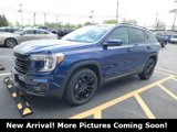 Used 2022 GMC Terrain SLE w/ Driver Convenience Package image 4