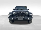 Used 2021 Jeep Gladiator Overland image 4