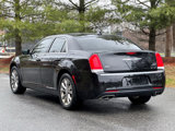 Used 2019 Chrysler 300 Touring image 4