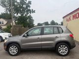 Used 2009 Volkswagen Tiguan S image 3