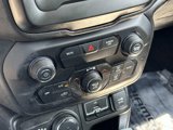 Used 2018 Jeep Renegade Latitude image 5