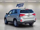 Used 2015 Kia Sorento LX image 5