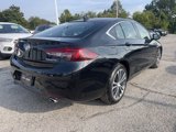 Used 2018 Buick Regal Essence w/ Driver Confidence Package #1 image 4